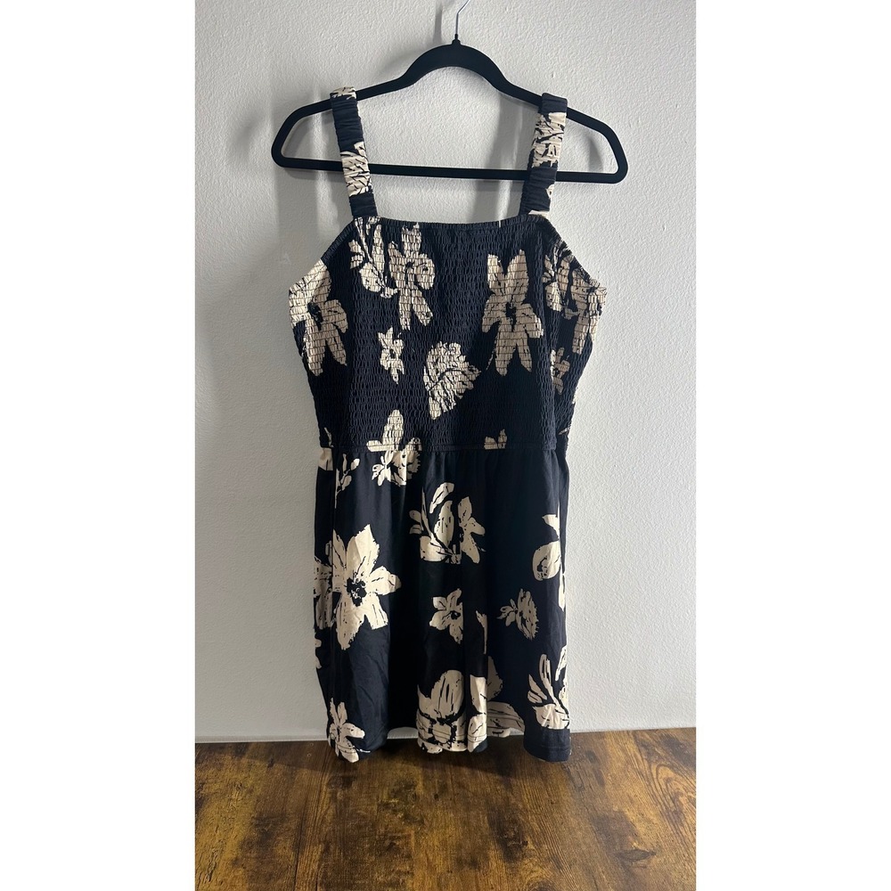 Automet Women Black Cream Floral Smocked Romper Sleeveless Ruffle Strap XL